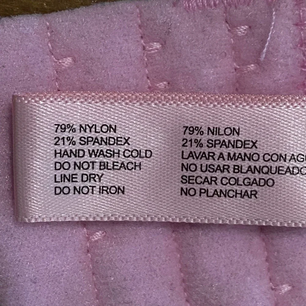 Juicy Couture‎ Intimates Pink Underwire Logo Strap Bra 40D Style 7886-65